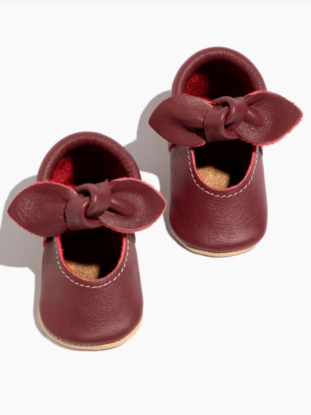 Freshly Picked Soft Sole Knotted Bow Moccasins Shoes Winterberry Size 3